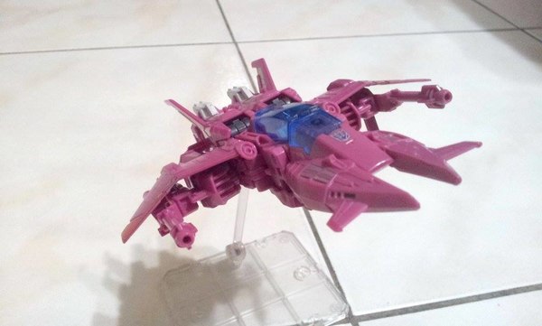 Titans Return Misfire In Hand Photos Of Wave 5 Deluxe  23 (23 of 26)